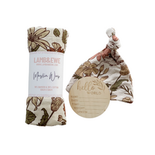 將圖片載入圖庫檢視器 Hummingbird Muslin Announcement Set