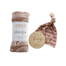 將圖片載入圖庫檢視器 Boho Rainbow Muslin Announcement Set