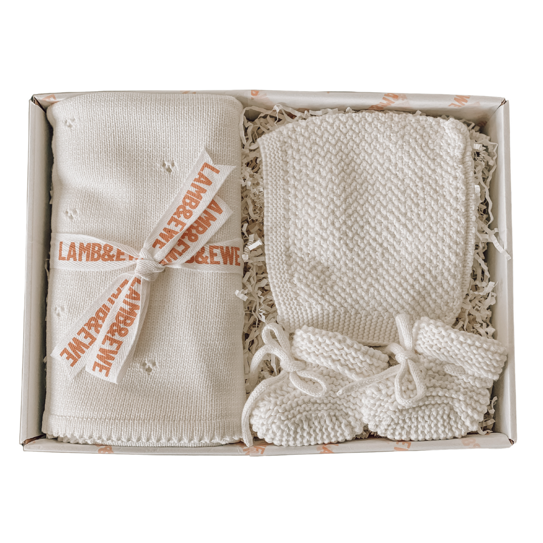 Heirloom Knit Gift Set (Milk)